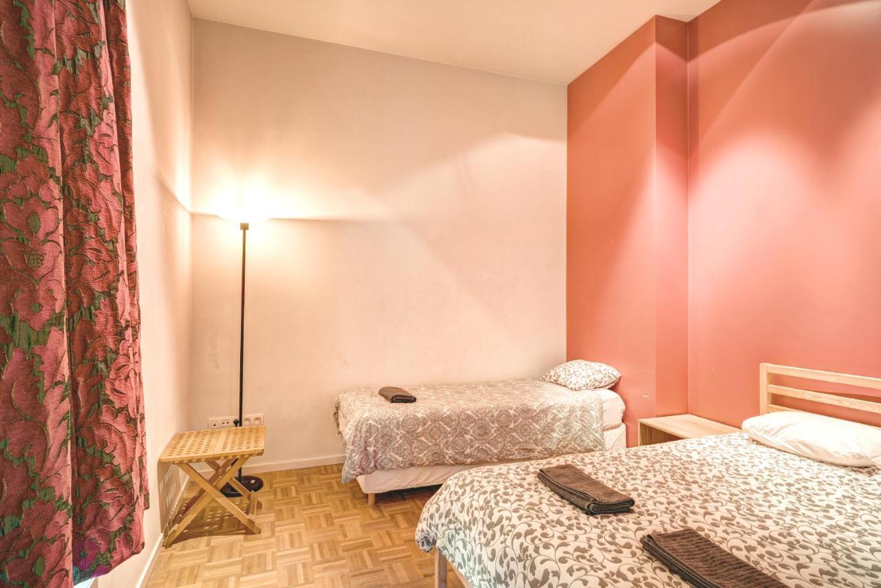 Three Bedroom Marble Apartment In The Heart Of Anvers Extérieur photo