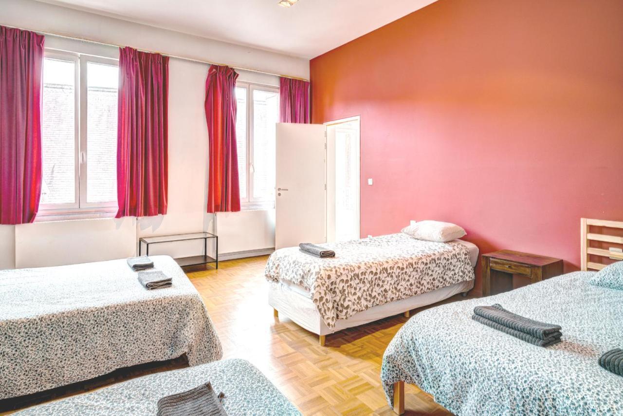 Three Bedroom Marble Apartment In The Heart Of Anvers Extérieur photo