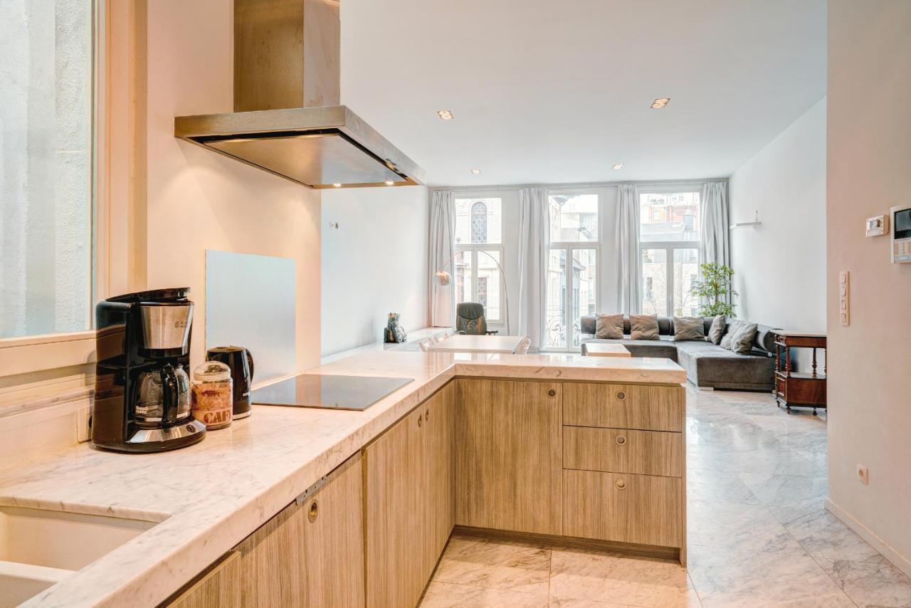 Three Bedroom Marble Apartment In The Heart Of Anvers Extérieur photo